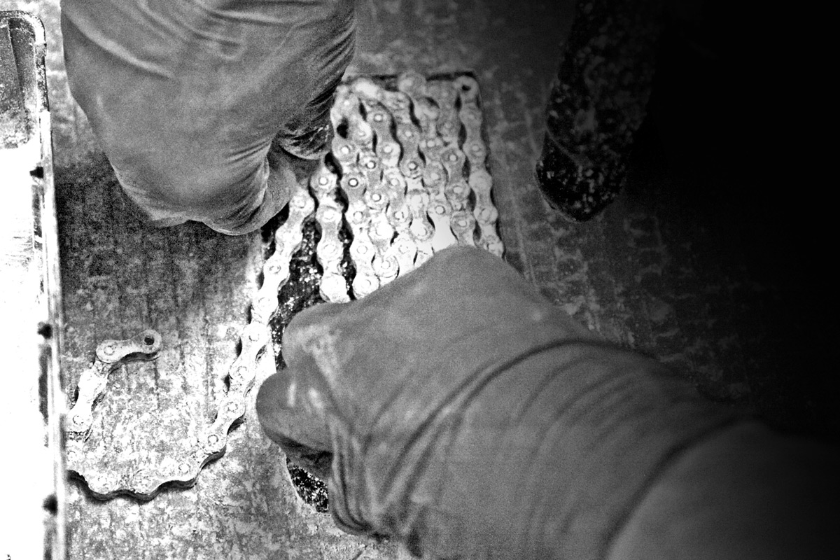 CeramicSpeed UFO roll out faster, lower friction chains that last 2x