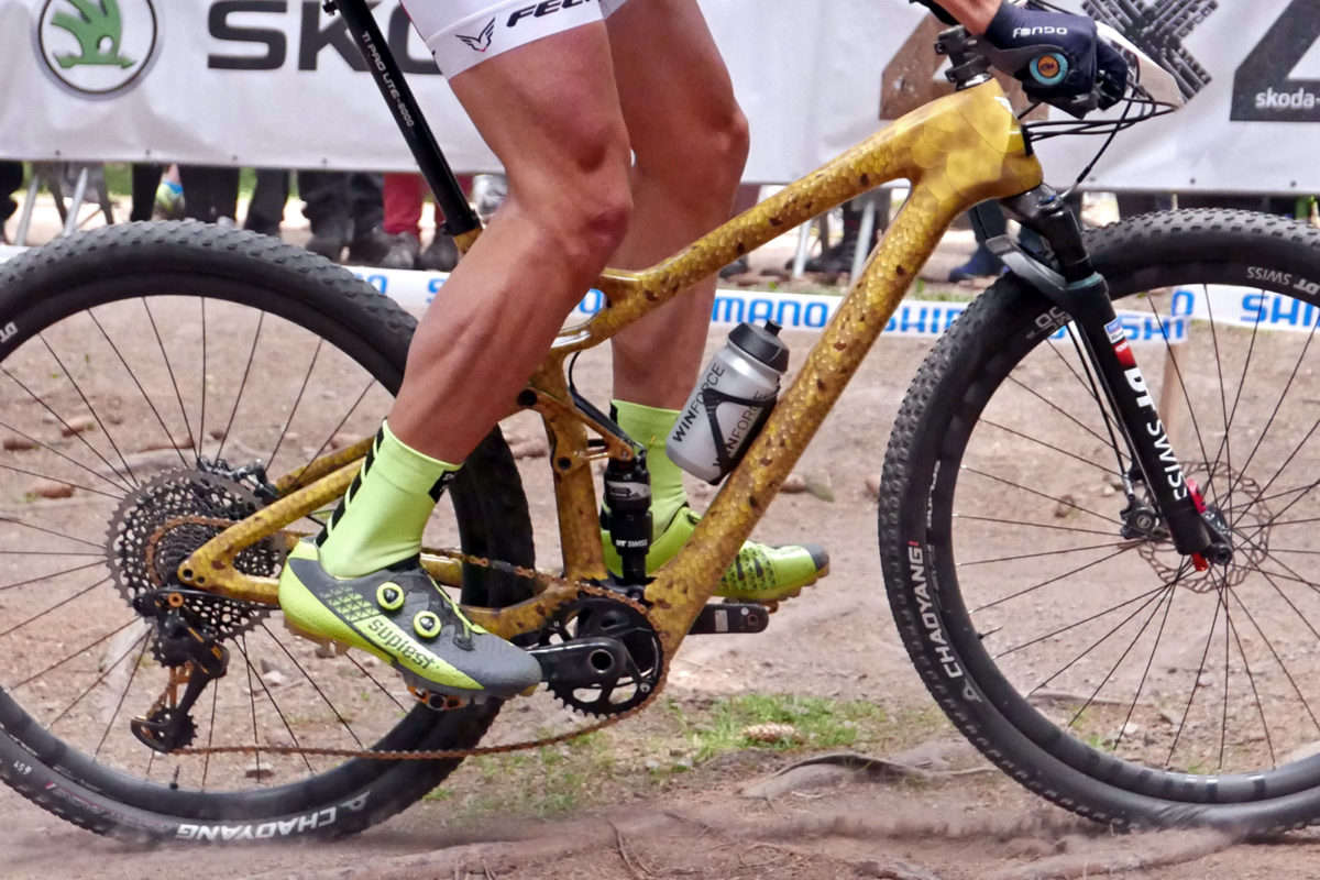 AASQ 129 Does bottoming out a fork or shock damage your suspension