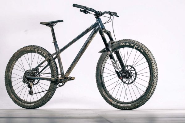 2018 Commencal Meta HT AM hardtail 
