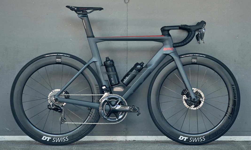 BMC Timemachine Road adds discs, integrated bar, even race hydration in