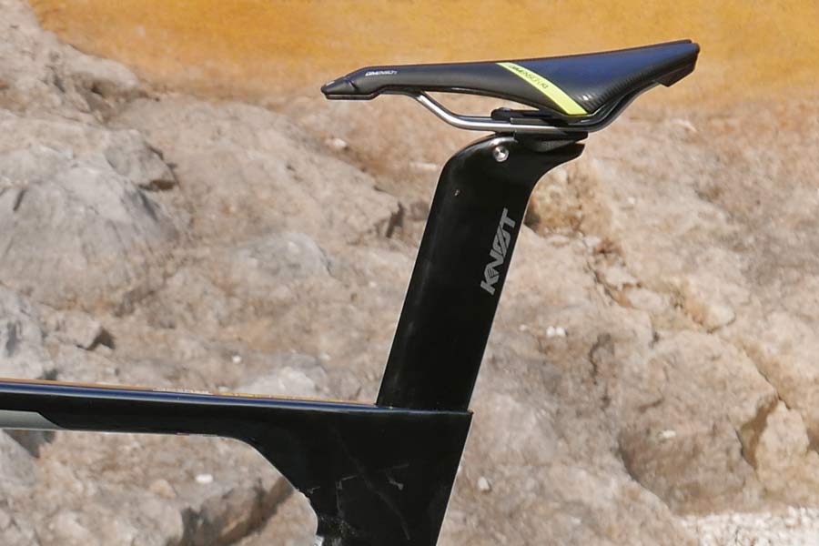 Is new, aero disc Cannondale SystemSix 