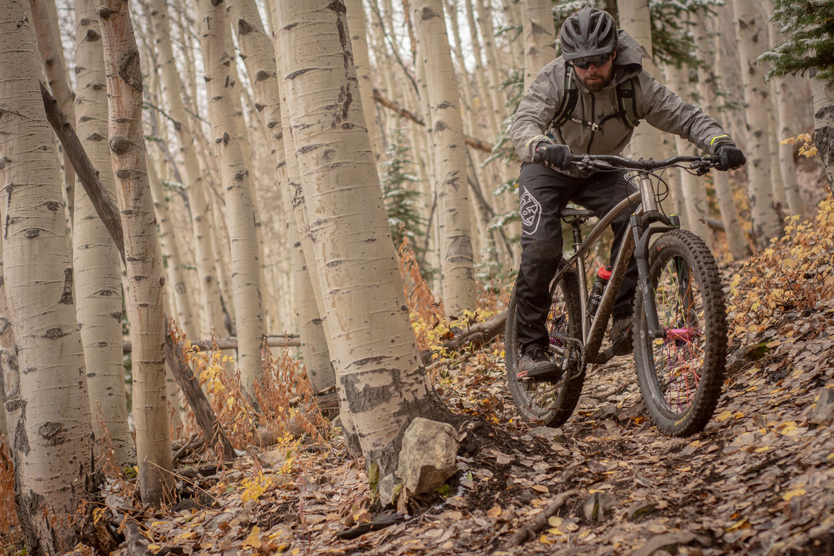 Why Cycles titanium S7 V2 hardtail drops the seat tube for longer droppers Bikerumor