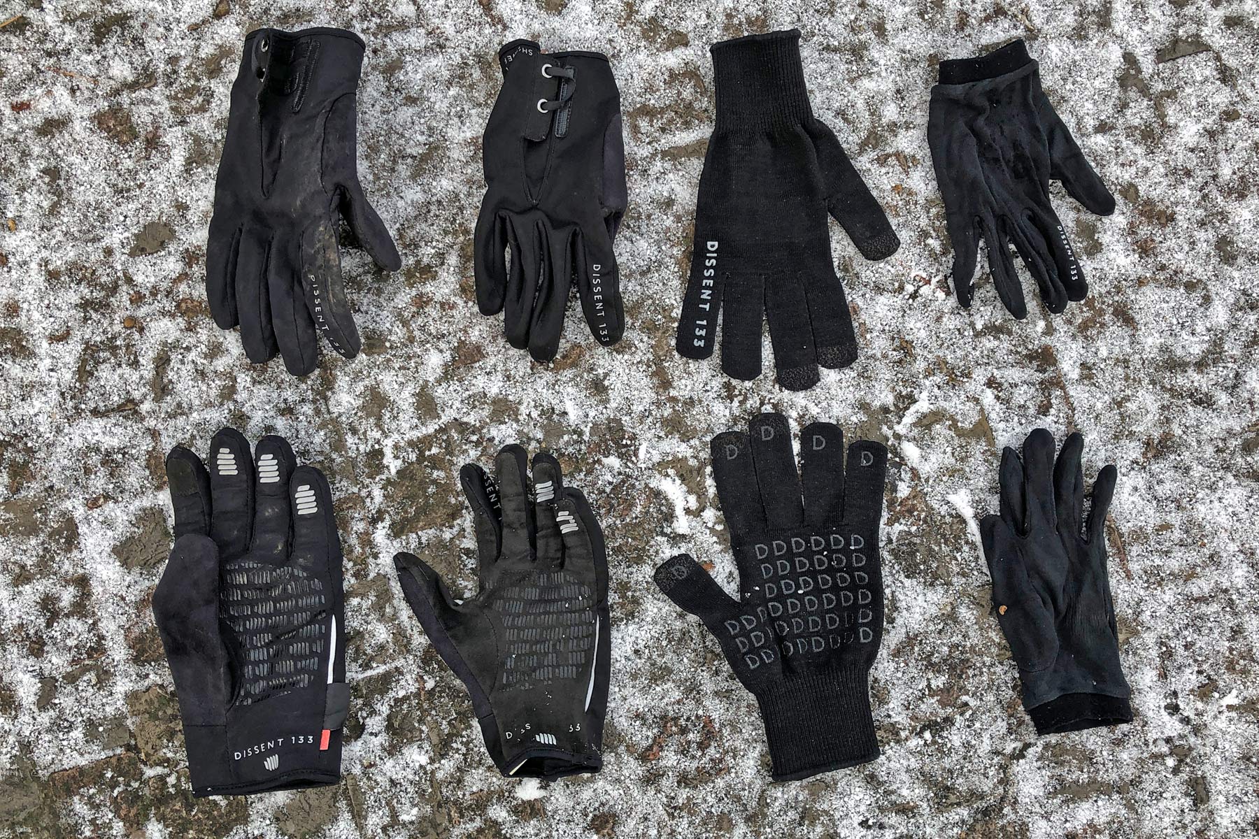 dissent 133 gloves