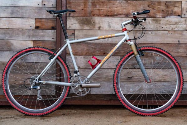 Stumpjumper Throwback - Bikerumor