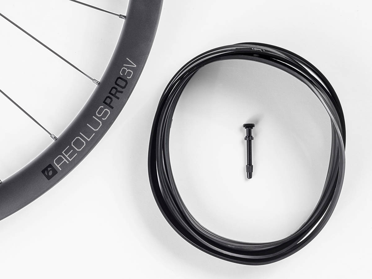 New Bontrager Aeolus Pro 3V TLR wheels 
