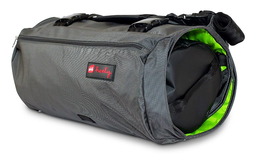 Henty Wingman suit and garment bag for 