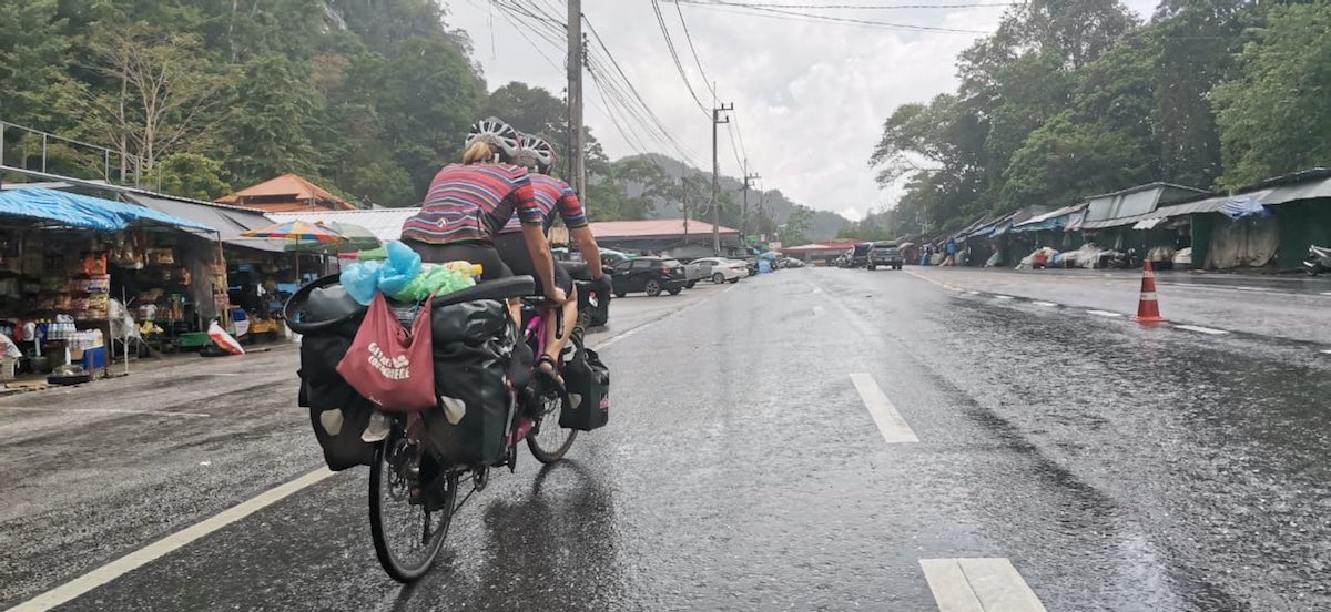 Bikerumor Pic Of The Day Tandem Cycling Malaysia Bikerumor