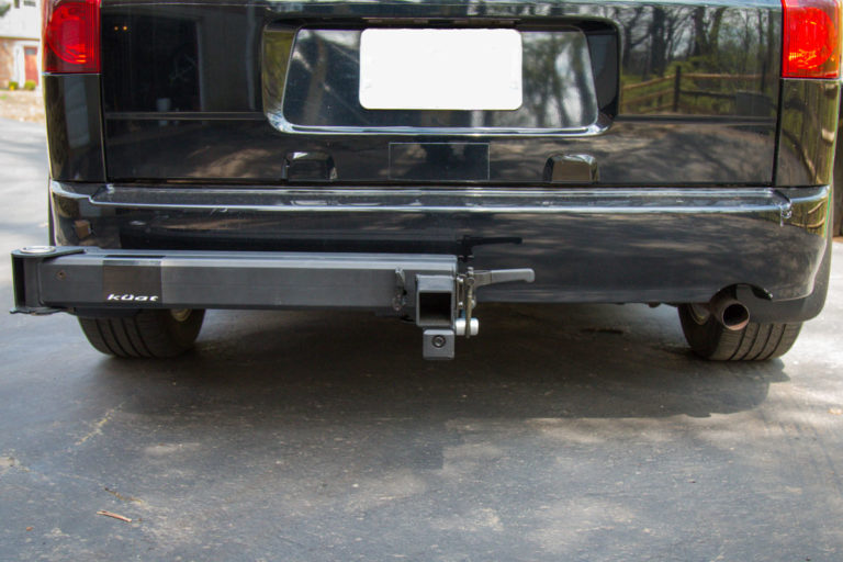 Review Kuat Pivot V2 Bicycle Hitch Rack swing away adapter is the best