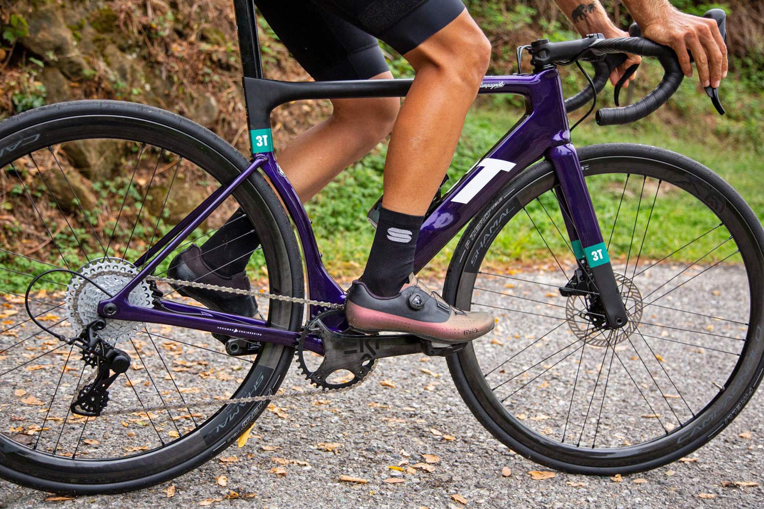 Where to get a Campagnolo Ekar 1x13 gravel bike now from 3T, Ridley