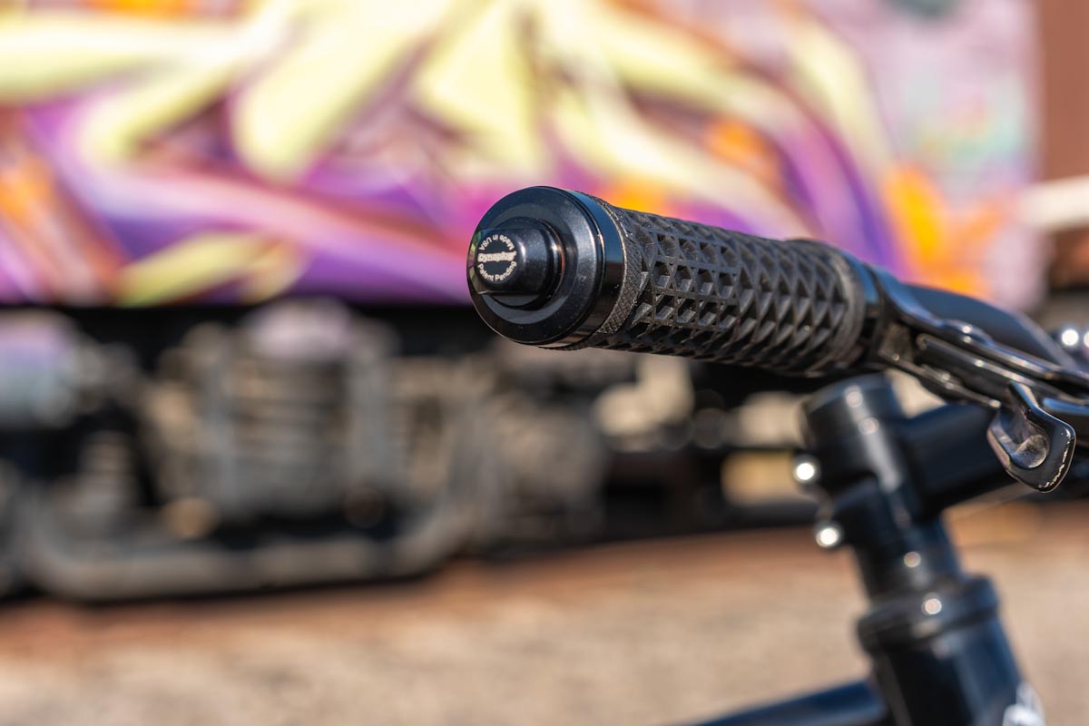 Dynaplug goes covert, hiding four quick-access tubeless plugs in your ...