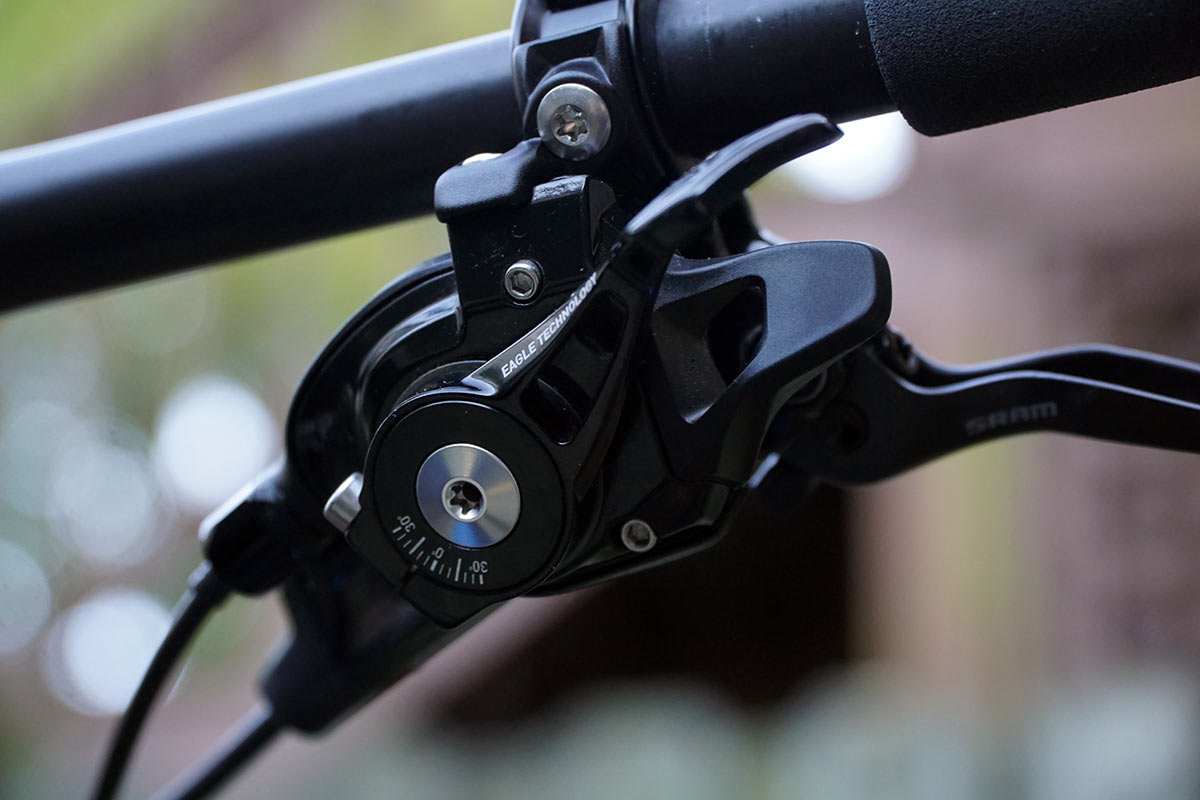 Review SRAM Eagle AXS Rocker Paddle upgrade installed... worth it