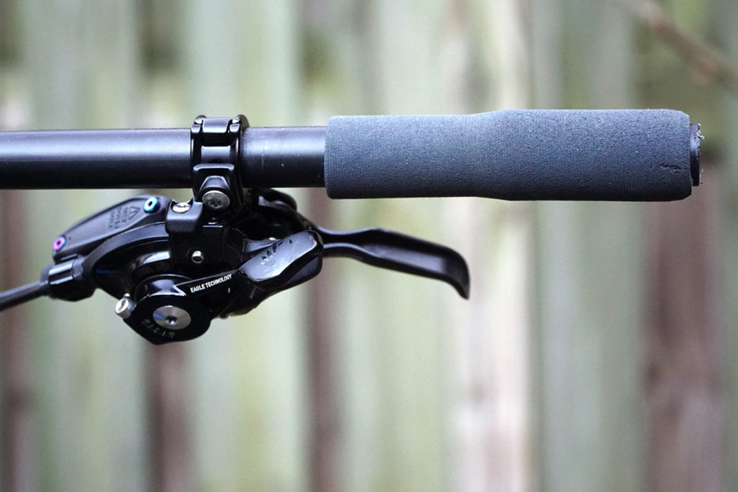 Review SRAM Eagle AXS Rocker Paddle upgrade installed... worth it