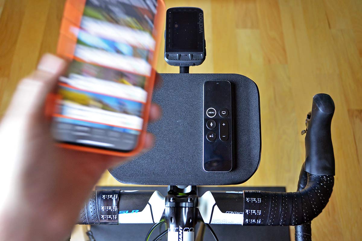 Foothill Trainer Tray ripone il tuo telefono nel normale supporto GPS