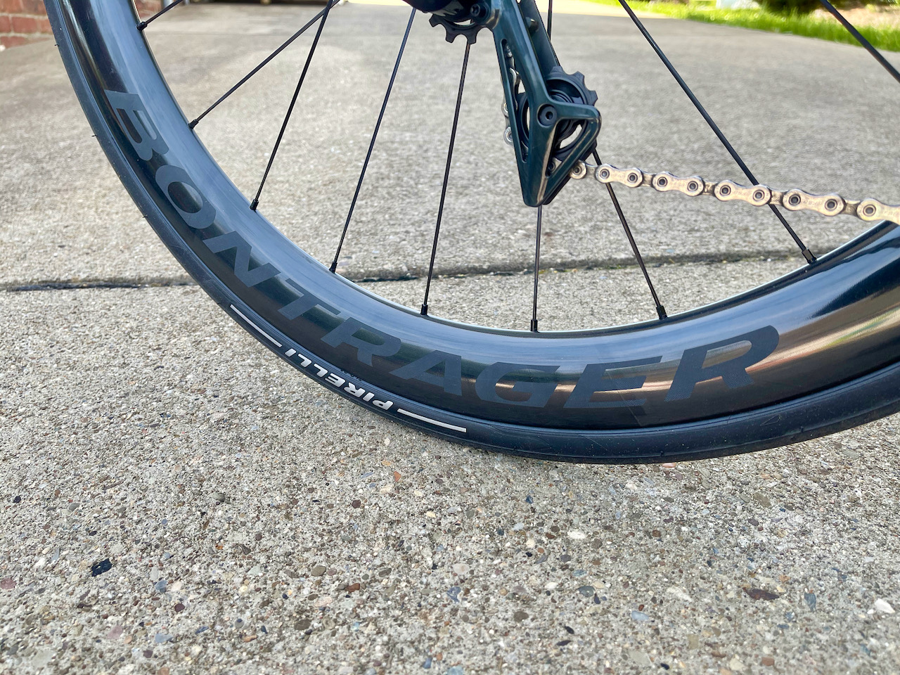 Do the Bontrager Aeolus RSL aero carbon 