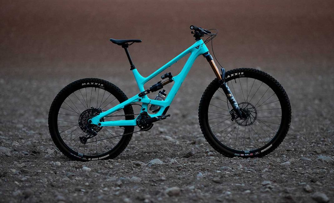 yt capra 29er review