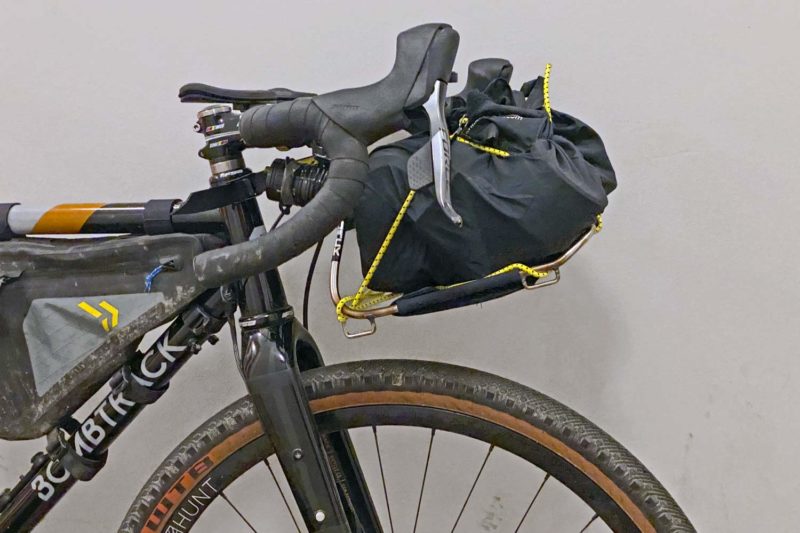 Jack The Bike Rack straps on any bike's handlebar toolfree! Bikerumor