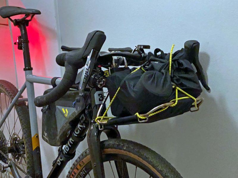 Jack The Bike Rack straps on any bike's handlebar toolfree! Bikerumor