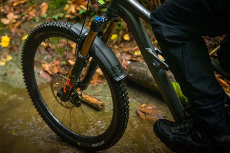 fox 36 fork mud guard