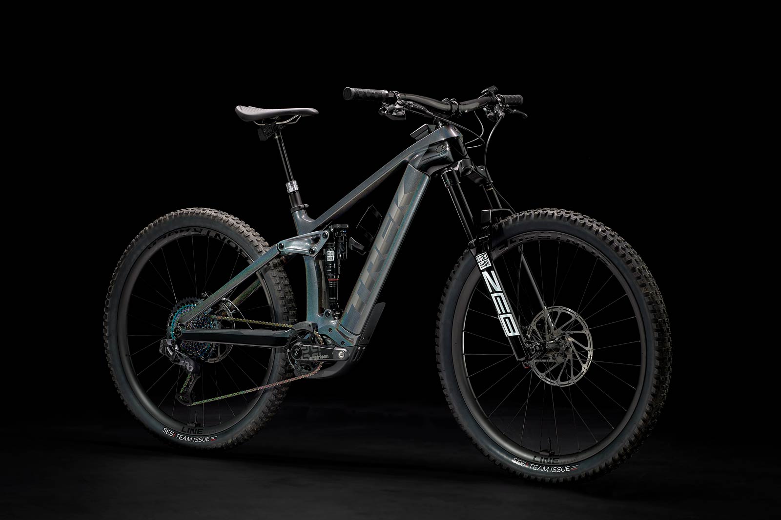 2022 Trek Rail eMTB debuts RockShox 