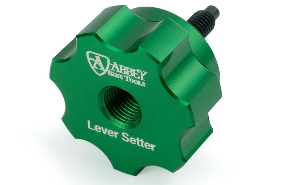 Abbey Bike Tools rakentaa paremman ohjattavan sahaoppaan, lisää Lever
