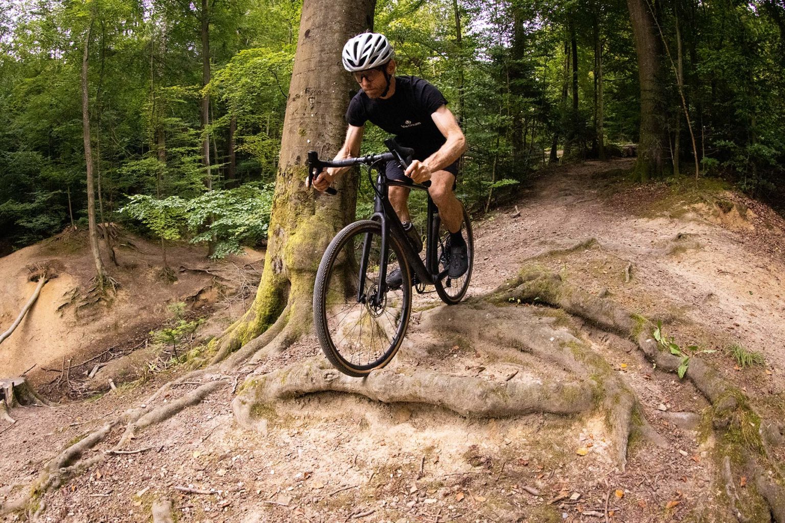 Vecnum freeQENCE 30mm travel gravel bike suspension stem Bikerumor