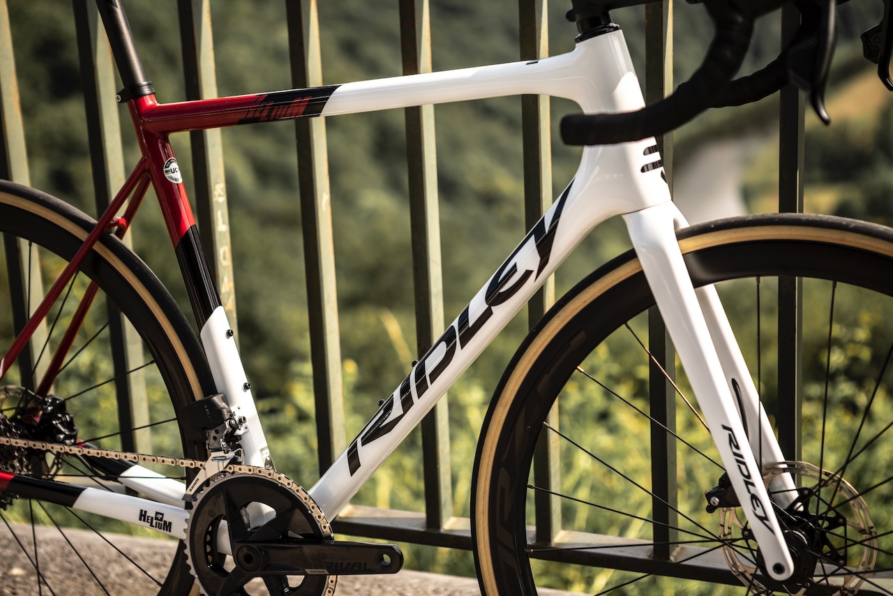 Ridley Helium SRAM drivetrain