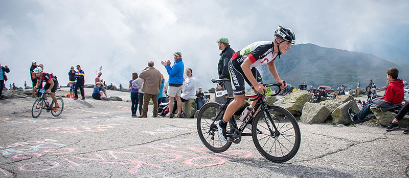 Friday Roundup: Strava mobile goes 3D 