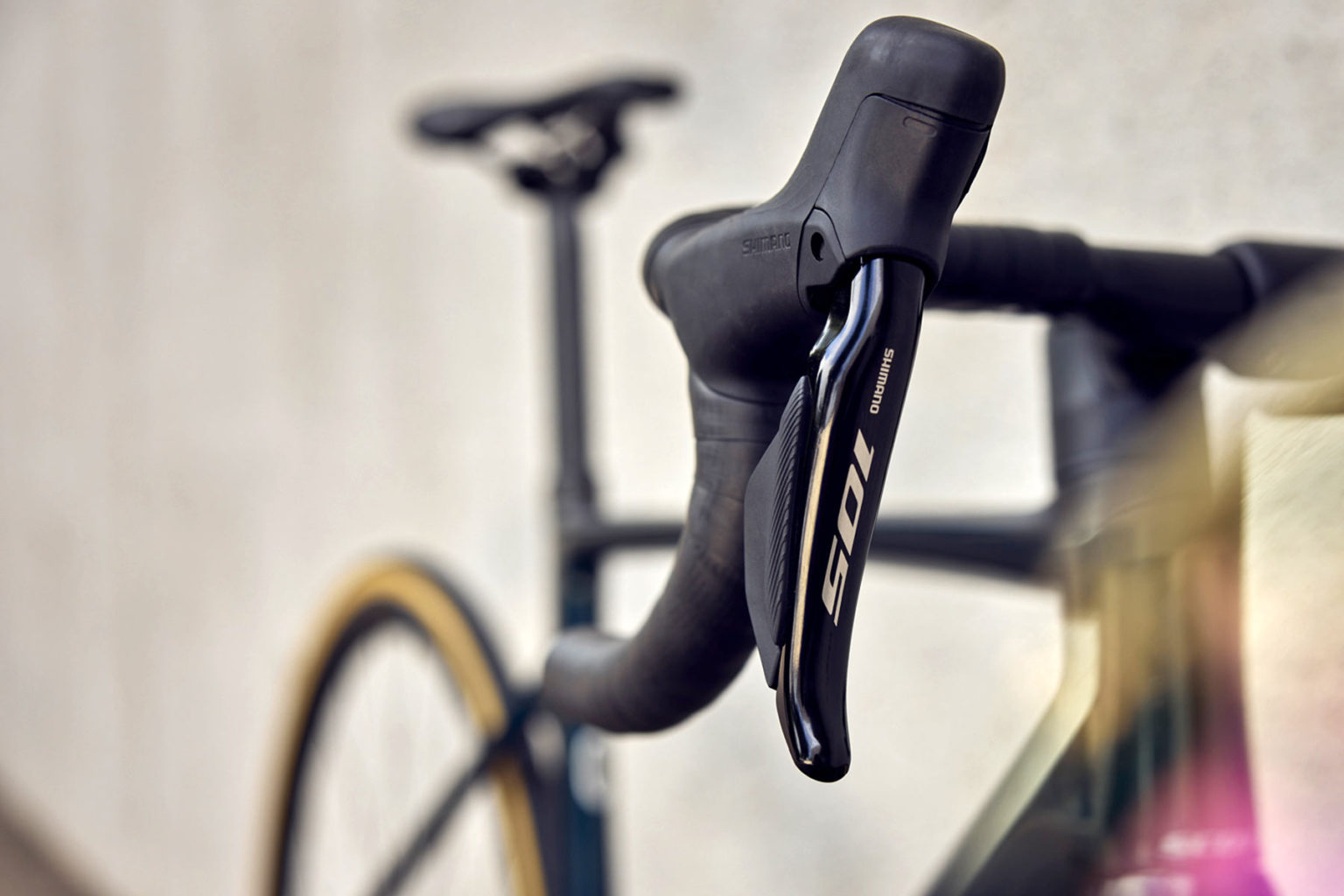 Shimano 105 Di2 makes electronic shifting more affordable! Electric