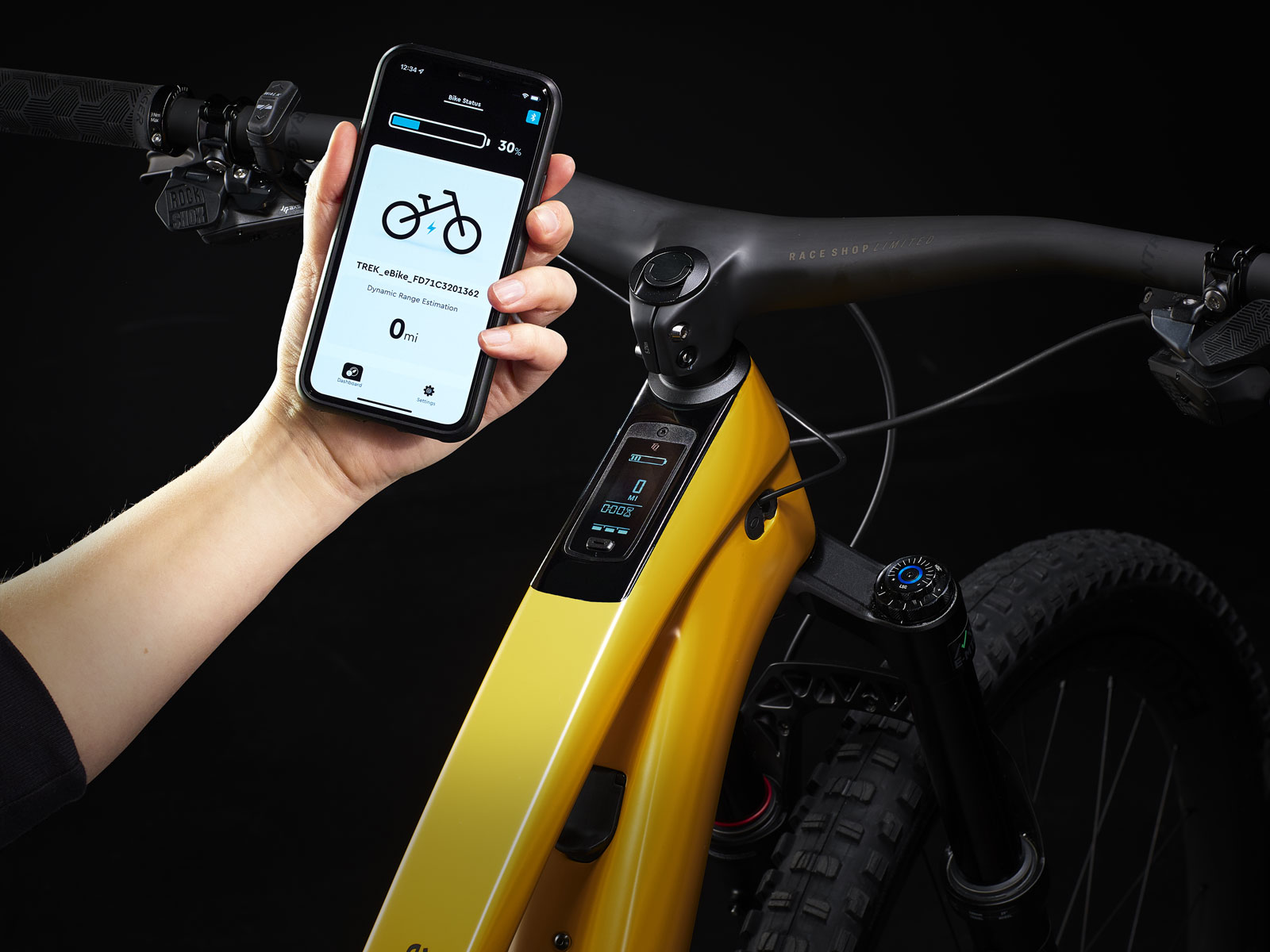 Trek Fuel EXe stealthily packs tiny TQ 