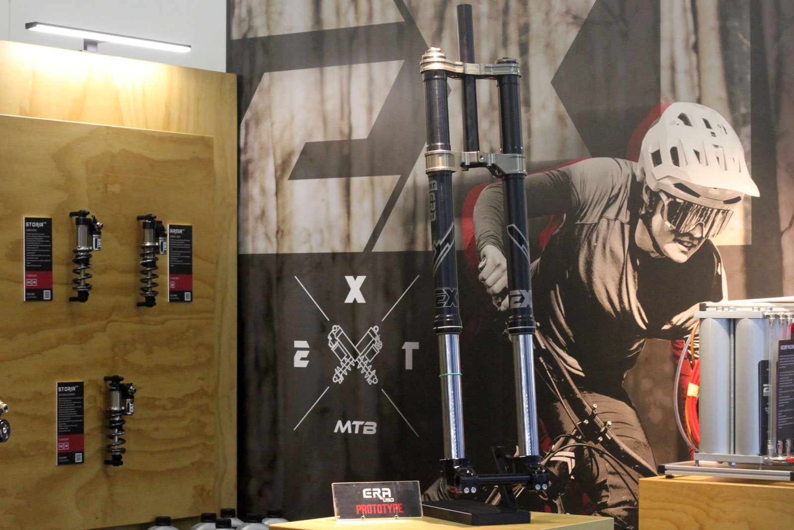 ext era usd prototype 200mm downhill fork eurobike 2022