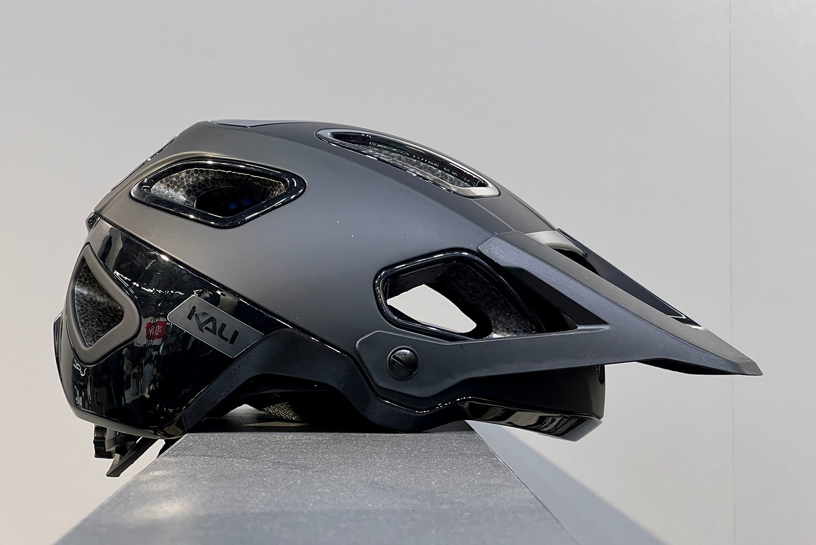 New Kali Cascade trail helmet protects 