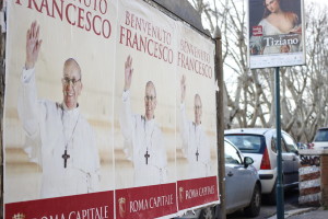 Rome welcomes Pope Frances to the Vatican. David Palacio / Religio.