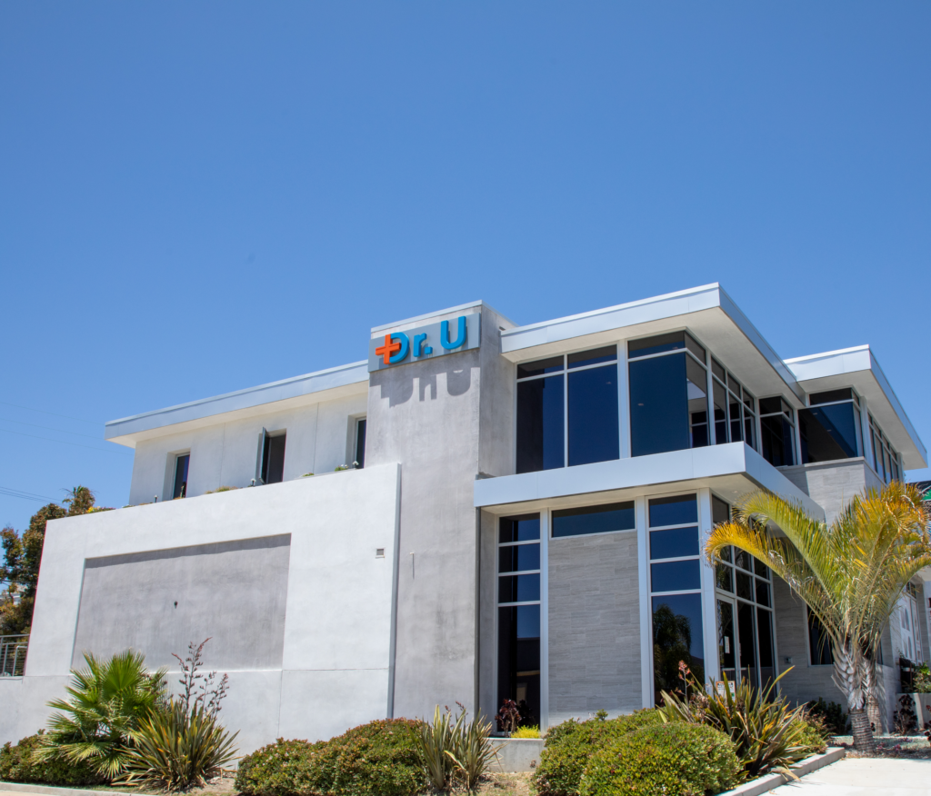 The Dr.U Hair and Skin Clinic in Manhattan Beach, CA has been ergonomically designed for a variety of patient needs and is fully prepared to allow for safe social distancing and other Covid-19 requirements