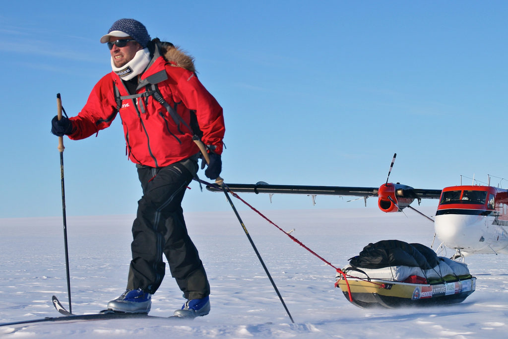 Christian Eide preparing to begin his speed record ski attempt from Hercules Inlet, Antarctica.