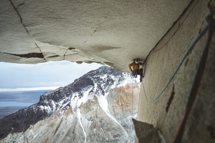 Cómo un equipo de cuatro escalaron libremente el ‘Storm Rider’ de la Patagonia » Explorersweb