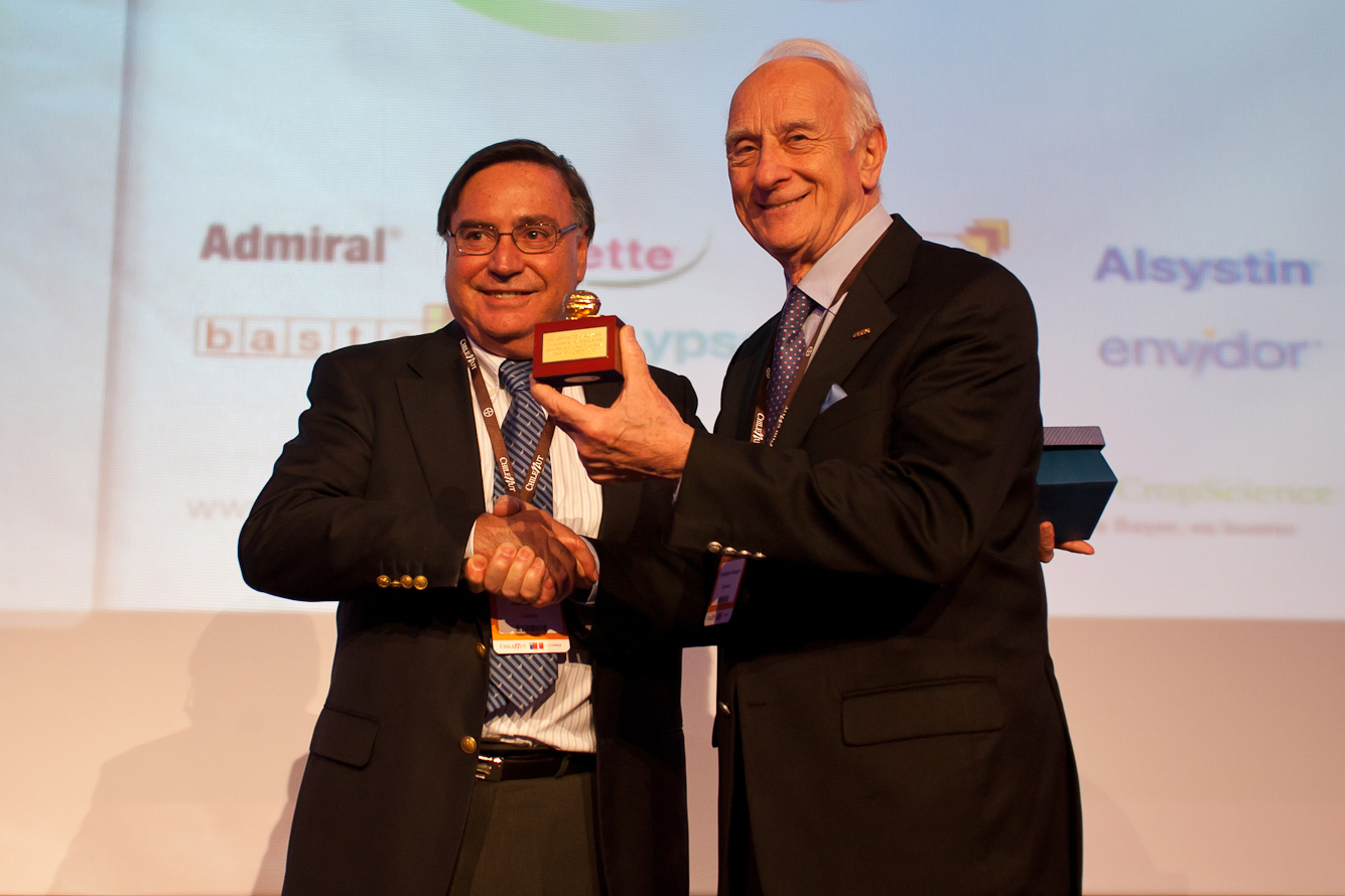 Walnut Award 2015.