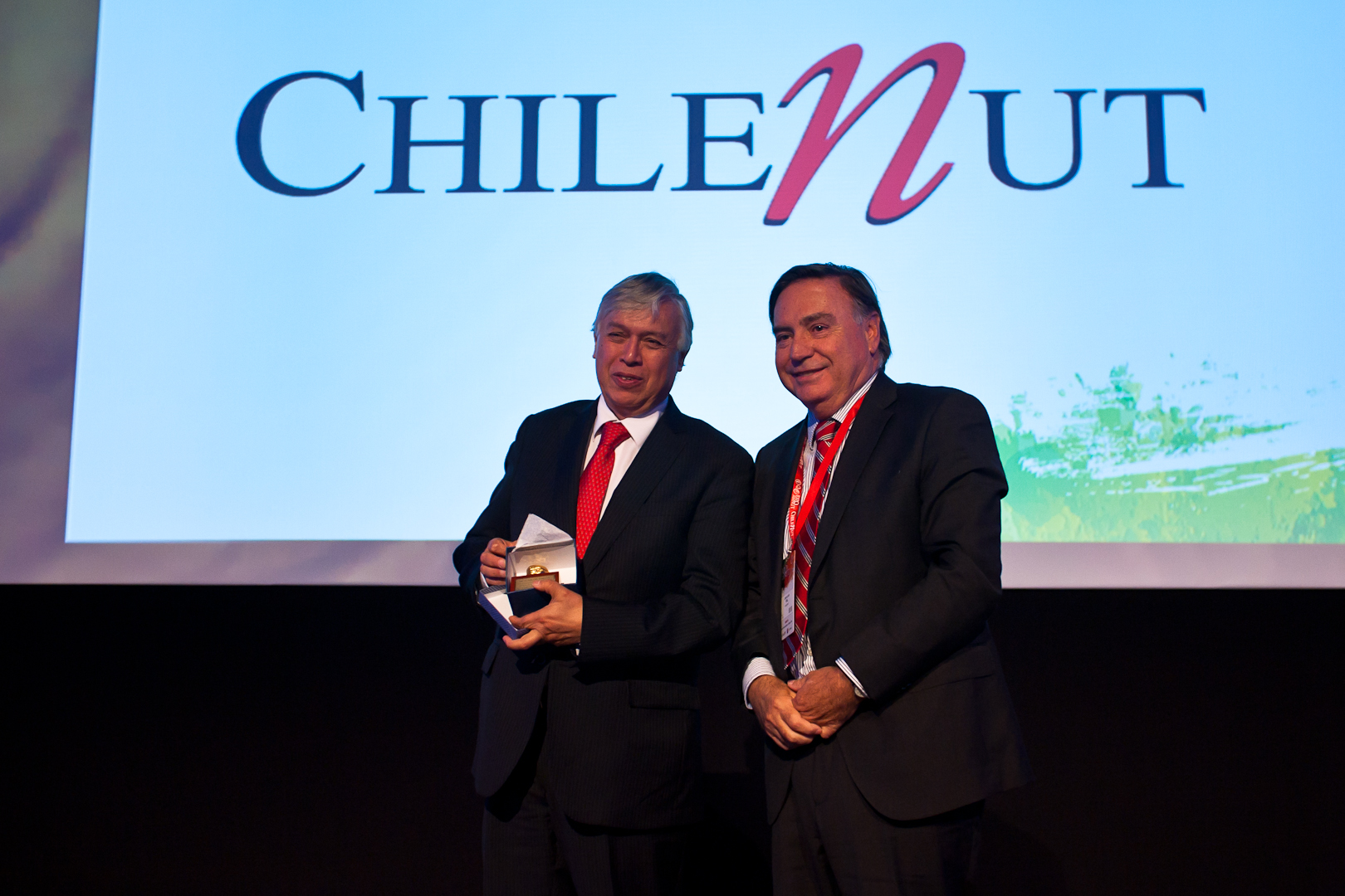 Walnut Award 2016.