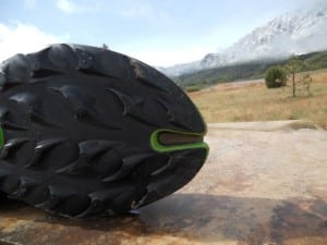 Brooks PureGrit split toe