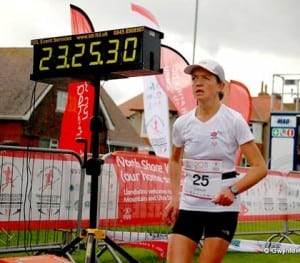 Lizzy Hawker womens 24 hour road run world record