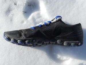 New Balance Minimus Trail Zero MT00 medial upper