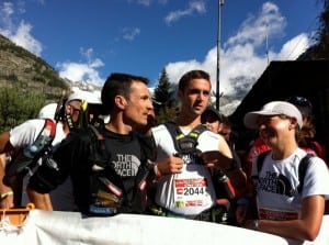Seb Chaigneau Jez Bragg Lizzy Hawker start 2010 TNF UTMB