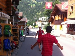 Ueli Steck running into Lauterbrunen.