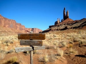Canyonlands - Zeus Moses trail run