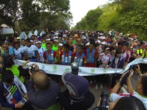 2013 Oxfam Trailwalker - Team Columbia S1 - Team Nepal