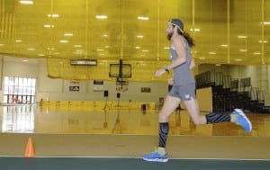 Michael Wardian setting the 50k indoor track world record