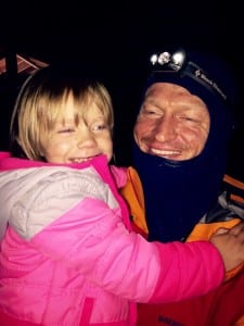 Andrew and his daughter Birdie at the finish (Annabel Foery)