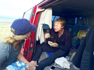 Andrew eating after finishing the Crestones on Day 4 (Andrea Sansone)