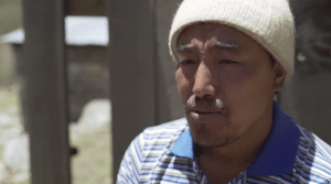 Langtang Valley resident lost family members - Spanish translation