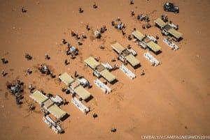 2016 Marathon des Sables Stage 3 water checkpoint