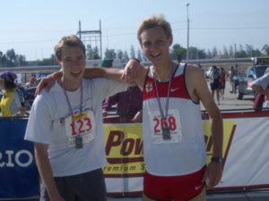 andy-symonds-2005-santiago-marathon-with-tom